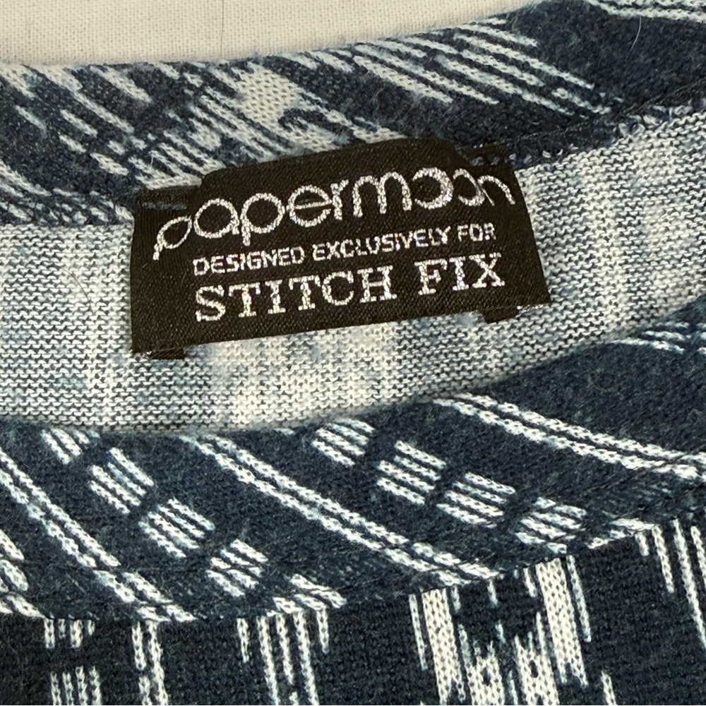 Tribal Geometric Papermoon Stitch Fix Blue White Knot Front Top M Medium - Picture 8 of 8